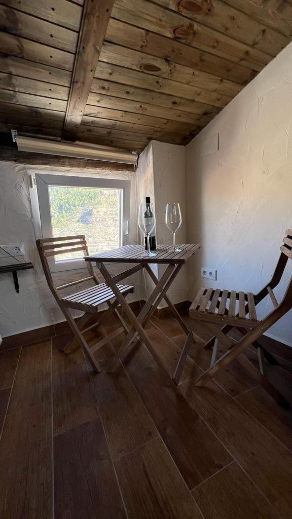 Estudio O Apartamento Toni อัลกาลา เดล ฆูการ์ ภายนอก รูปภาพ